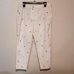 Talbots women's Girlfriend Chino 10P cream with nautical print